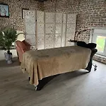 Lomalienne Bed & Breakfast 3*
