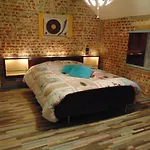 Lomalienne Bed & Breakfast 3*