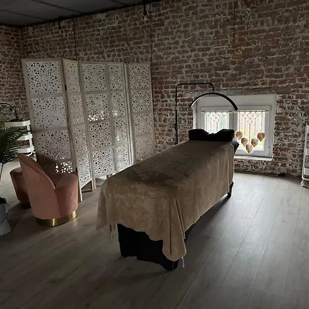 Bed & Breakfast Lomalienne 3*