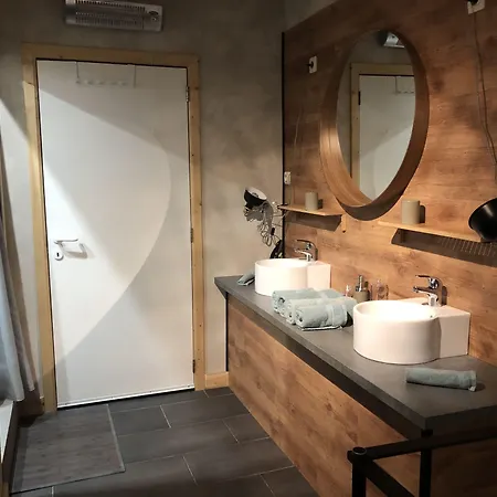 Lomalienne Bed & Breakfast Geer