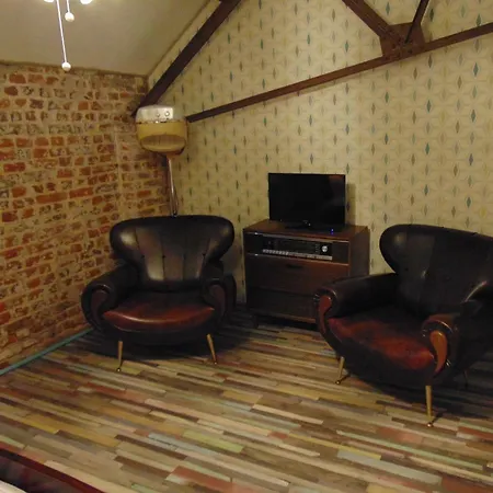 Lomalienne Bed & Breakfast 3*